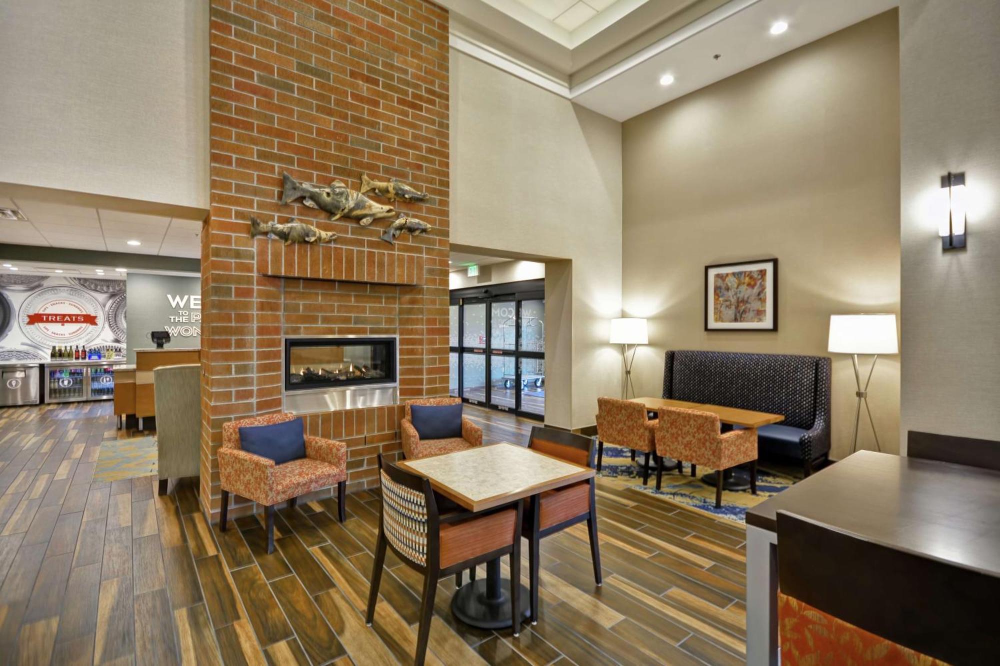 Hampton Inn & Suites Grants Pass Exterior foto